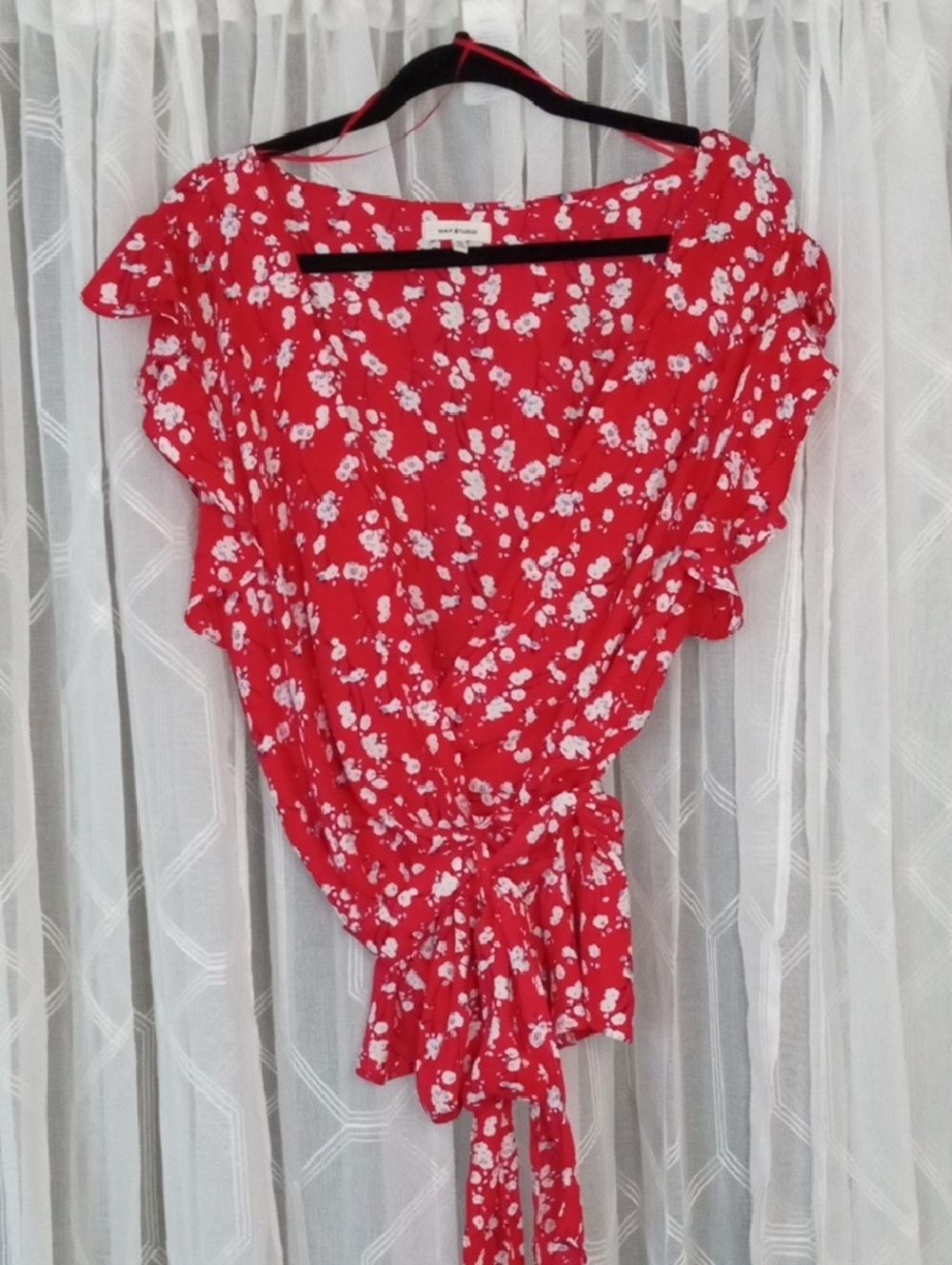 Max Studio Red Floral Wrap Blouse with Tie Waist Size XL